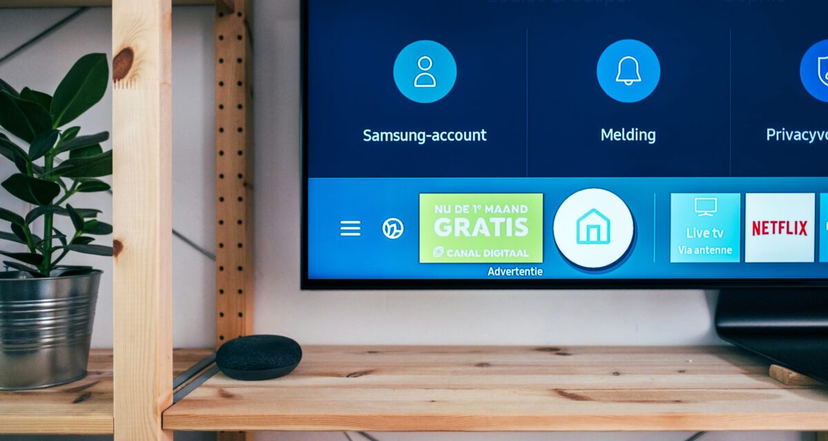 Smart TV screen displaying IPTV app menu